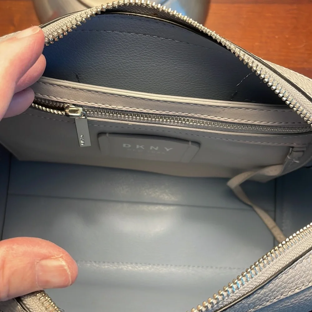 Purse - Picture 4 of 5